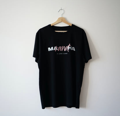 Camiseta negra "Maranatha"